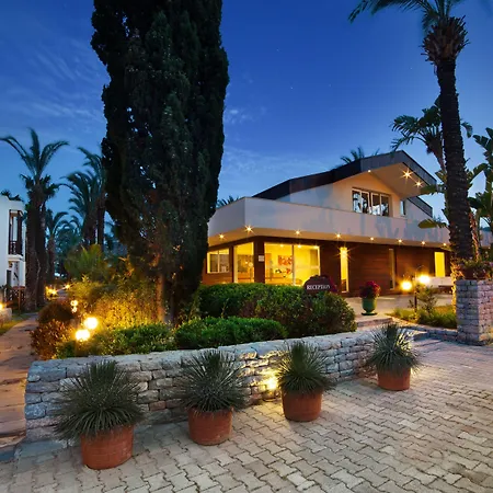 The Lifeco Bodrum Well-being Detox Center And Vegan (adults Only) מלון