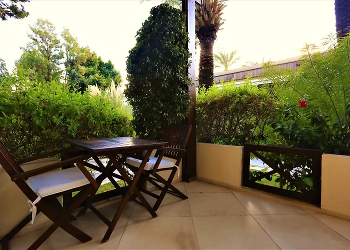 호텔 The Lifeco Bodrum Well-being Detox Center And Vegan (adults Only) 3*